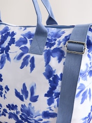 Blue Floral Foldaway Shoulder Bag - Image 5 of 5