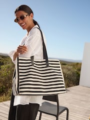 Black/White Printed Shoulder Bag - Image 1 of 3