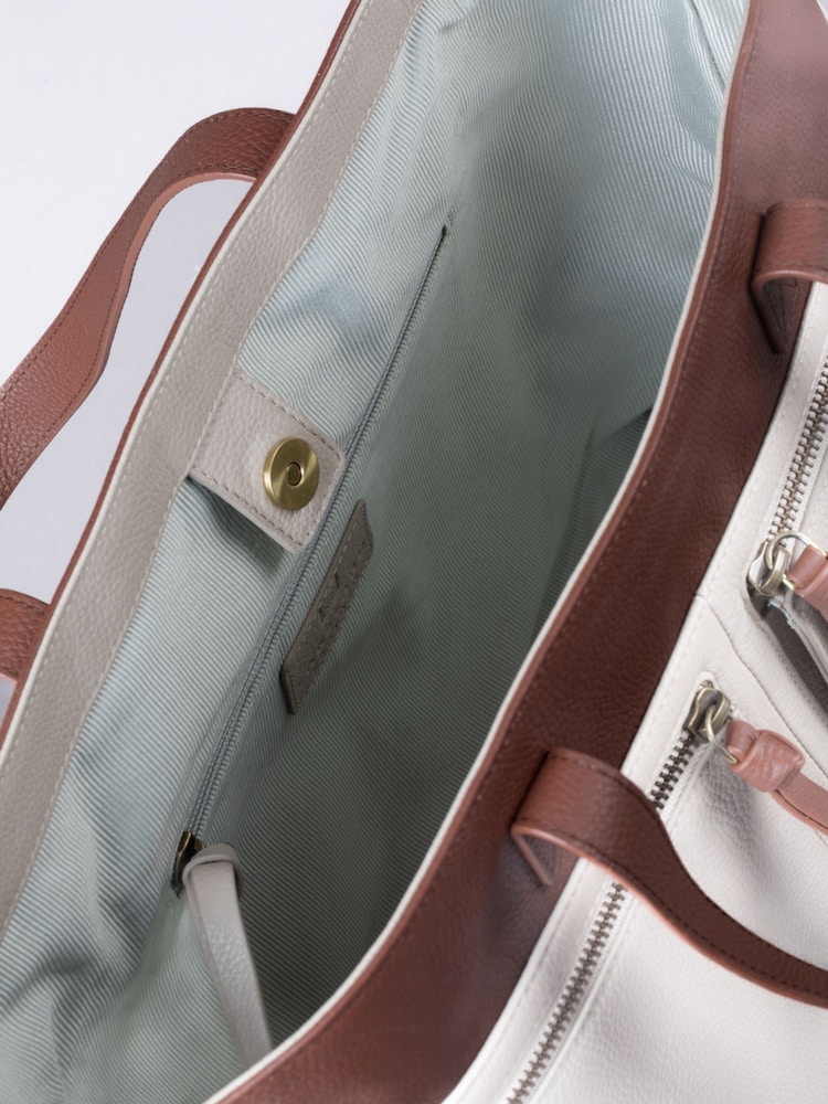 Lakeland Leather Cream Beetham Tote Bag - Image 5 of 6