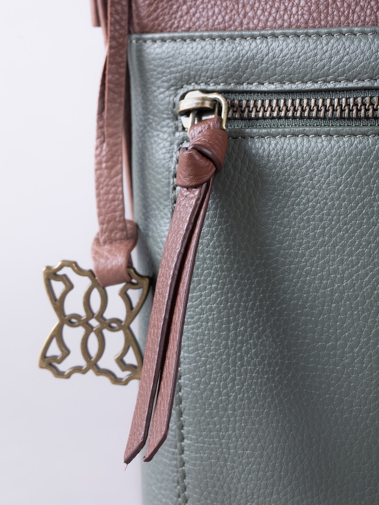 Lakeland Leather Green Beetham Small Cross-Body Bag - Image 4 of 6