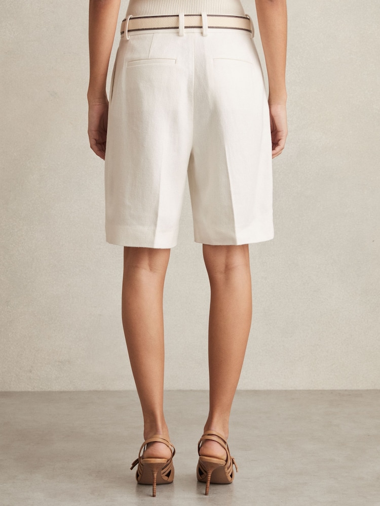 Reiss Devon Linen-Blend Bermuda Shorts - Image 6 of 7