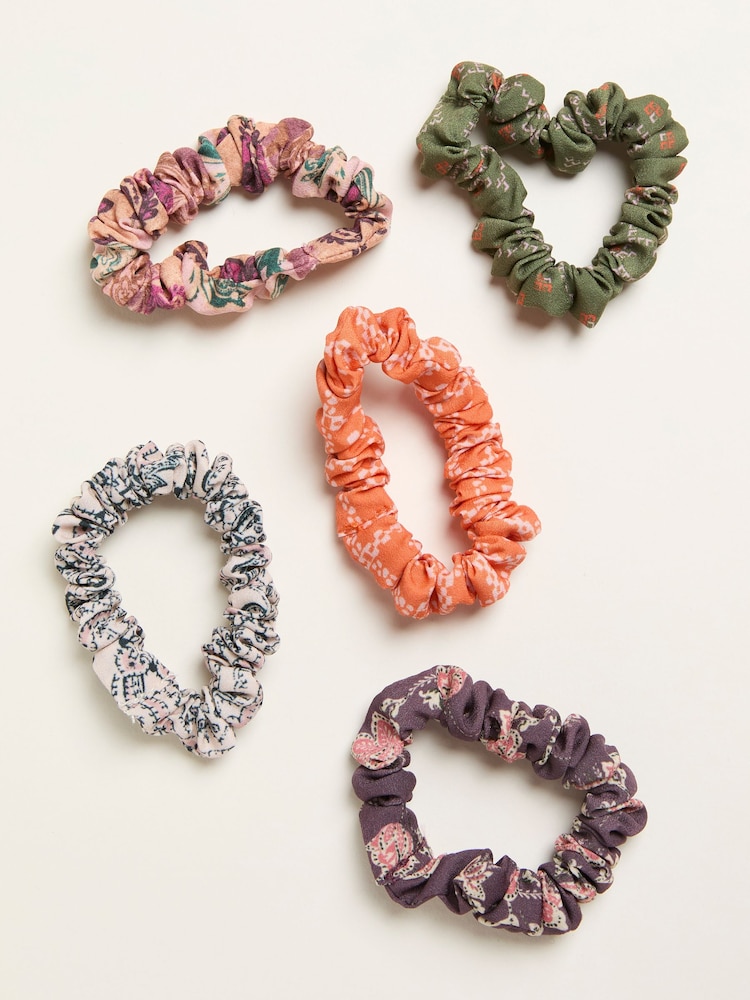 FatFace Multi 5 Pack Lost & Found Printed Scrunchies - Image 1 of 2 FatFace Multi 5 Pack Lost & Found Printed Scrunchies - Image 1 of 2