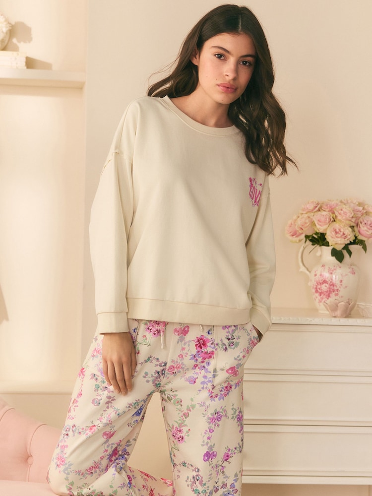 Shabby Chic by Rachel Ashwell® Garland Heart Print White Sweatshirt - Imagen 1 de 10 Shabby Chic by Rachel Ashwell® Garland Heart Print White Sweatshirt - Imagen 1 de 10