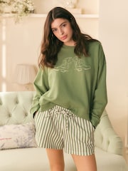 Shorts de passeio verde listrado Shabby Chic by Rachel Ashwell® - Imagem 1 de 7