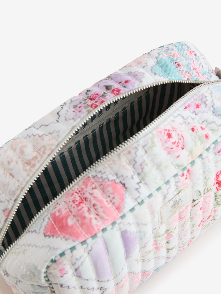 Shabby Chic by Rachel Ashwell® Pink Patchwork Quilted Wash Bag - Image 8 of 8