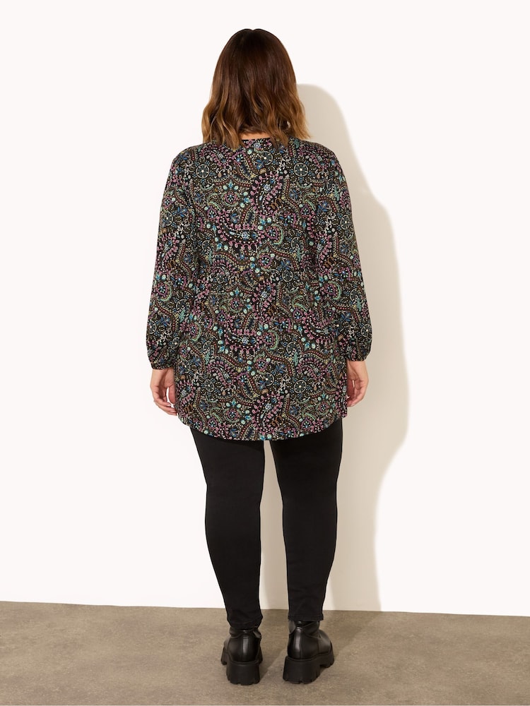 Live Unlimited Curve Schlangen-Print Jersey-Tunika mit Nehru-Kragen - Bild 4 von 4 Live Unlimited Curve Schlangen-Print Jersey-Tunika mit Nehru-Kragen - Bild 4 von 4
