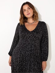 Live Unlimited Grey Petite Curve Petite Snake Print Shift Dress - Image 3 of 4