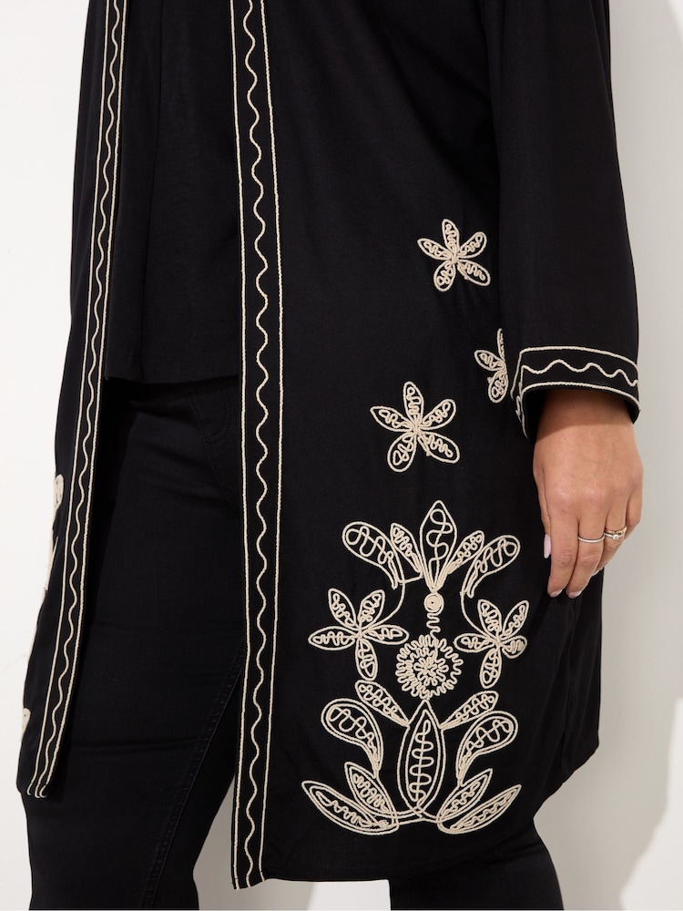 Live Unlimited Black Contrast Embroidery Kimono Jacket - Image 6 of 6