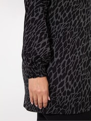 Live Unlimited Grey Curve Petite Snake Print Jersey Nehru Collar Tunic - Image 3 of 4