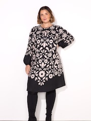 Live Unlimited Black Curve Graphic Floral Placement Dress - Image 1 of 6