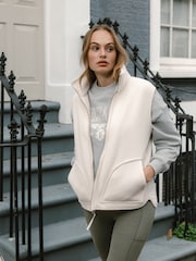 Chelsea Peers White Borg Fleece Reversible Gilet - Image 2 of 5