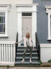 Chelsea Peers White Borg Fleece Reversible Gilet - Image 4 of 5