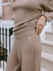 Chelsea Peers Nude Cashmere Blend Knitted Wide Leg Joggers - Image 2 of 5