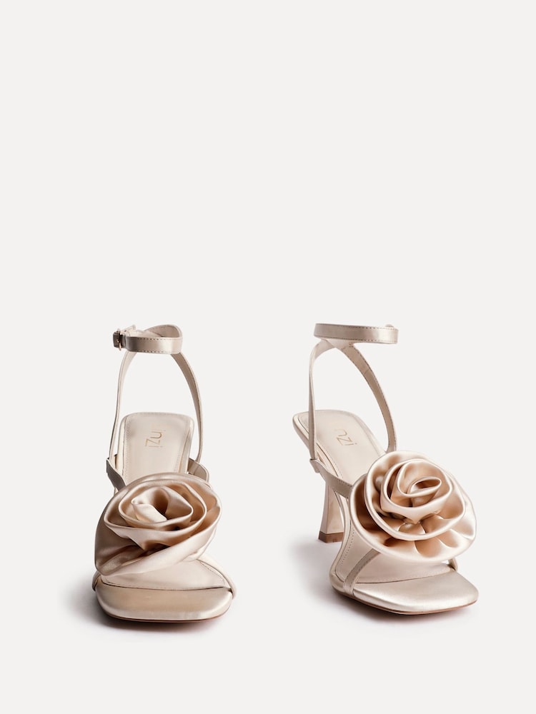 Creme - Linzi Valentine Flower Strappy Heeled Sandals - Bild 3 von 3 Creme - Linzi Valentine Flower Strappy Heeled Sandals - Bild 3 von 3