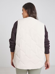 Simply Be Grey Textured Quilted Round Collar Gilet - Image 5 of 6