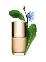Clarins Everlasting Youth Fluid Foundation SPF15 - Image 3 of 3