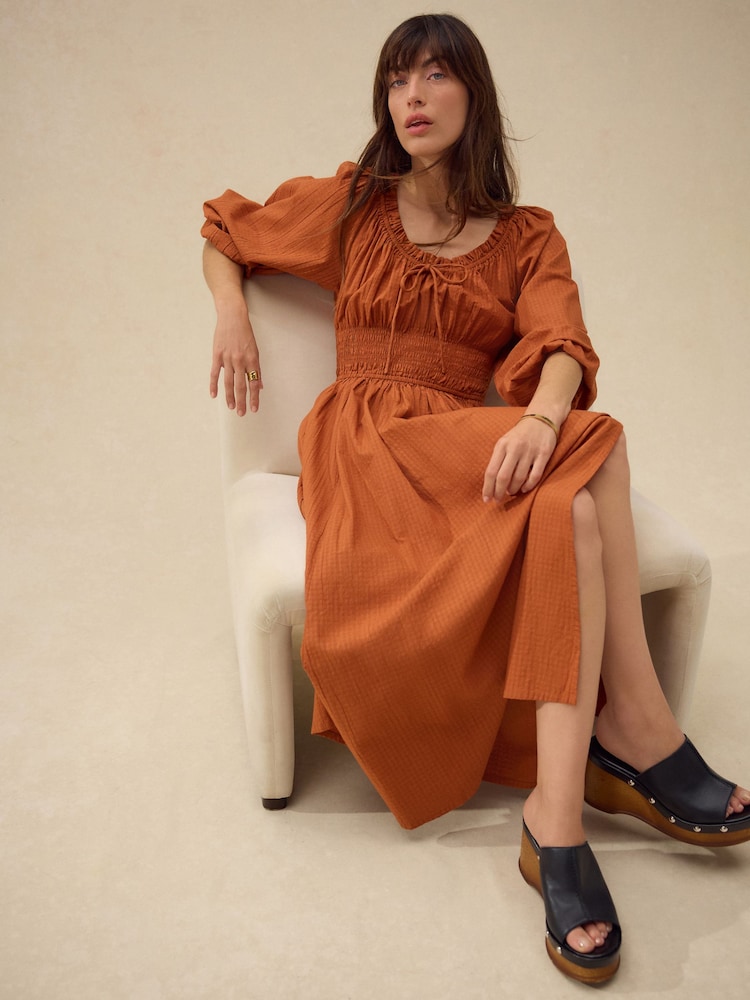 Rust Brown Balloon Sleeve Seersucker Midi Dress - Image 2 of 7 Rust Brown Balloon Sleeve Seersucker Midi Dress - Image 2 of 7