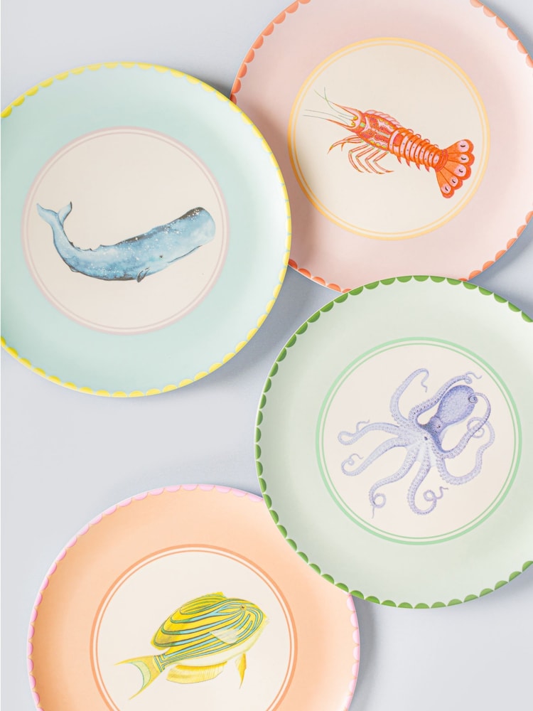 Yvonne Ellen Set of 4 Multi Melamine Picnic Dinner Plates - Image 1 of 6