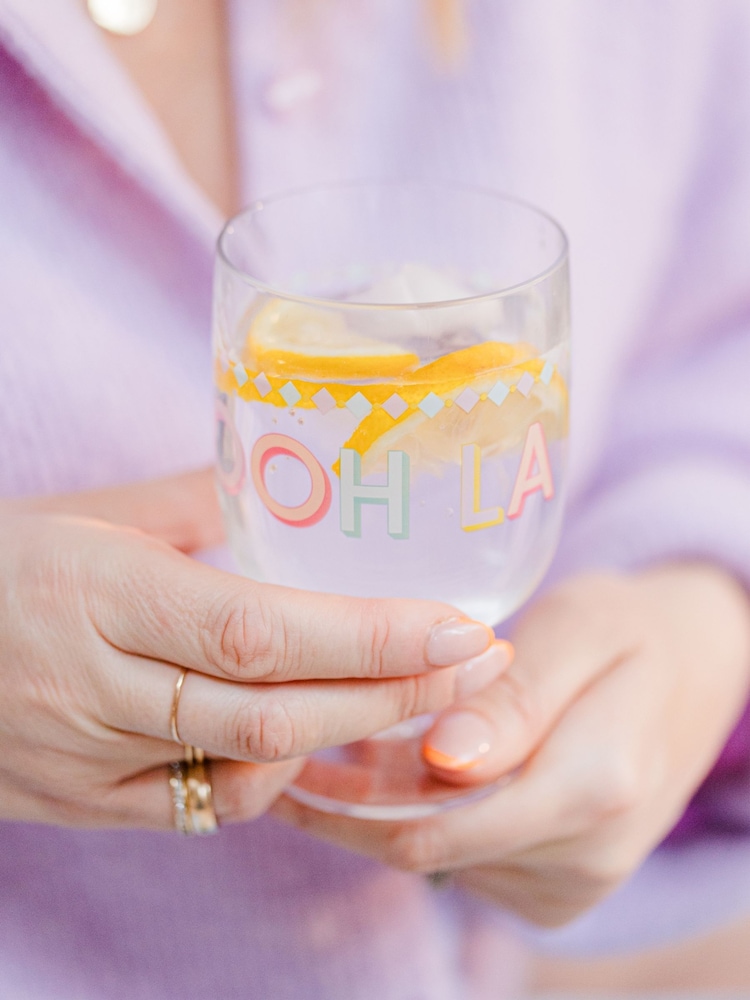 Yvonne Ellen Set of 4 Clear Picnic Wine Glasses - Image 6 of 6