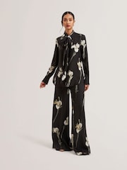 Ted Baker Zakiier-Printed Scarf Detail Long Sleeve Blouse - صورة 1 من 8