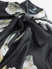 Ted Baker Zakiier-Printed Scarf Detail Long Sleeve Blouse - صورة 7 من 8