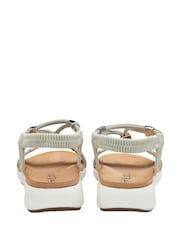 Blanco perla - Sandalias de cuña baja de Lotus - Imagen 3 de 4