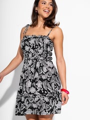 Schwarz/Weiß - Pour Moi Strapless Shirred Bodice Frill Woven Beach Dress - Bild 2 von 4