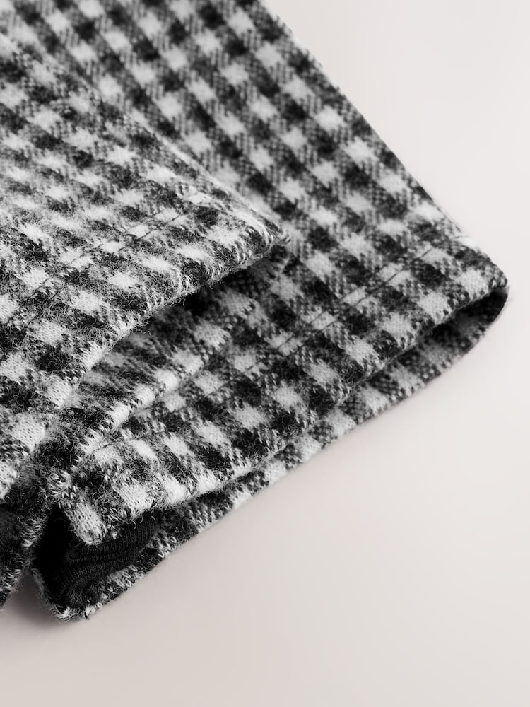 Black White Check Baby Romper (0mths-2yrs) - Image 11 of 11