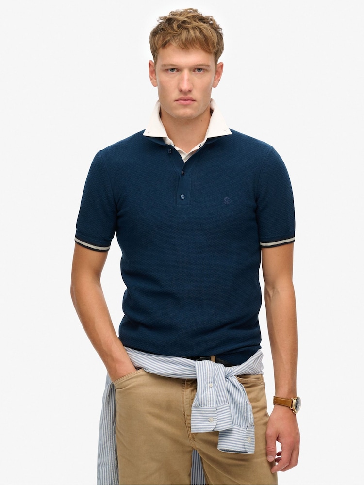 Темно-синий - Superdry Knitted Texture Short Sleeve Relaxed Polo Shirt - Image 1 of 6