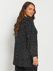 Yours Curve Black Pleated Front Swing Top - Image 3 of 5