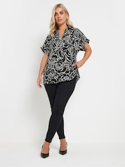 Yours Curve Black Collar Pleated Front Short Sleeve Blouse - Image 2 of 9