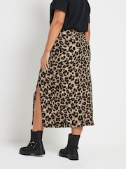 Yours Curve Natural Leopard Print Textured Maxi Skirt - Image 3 of 5