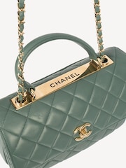 CHANEL Green Trendy CC Lambskin Leather Handbag - Image 5 of 10