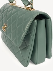 CHANEL Green Trendy CC Lambskin Leather Handbag - Image 7 of 10