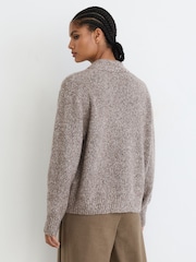 Reiss Neutral Nova Cashmere-Blend Bouclé V-Neck Jumper - Image 8 of 9