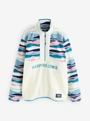 Harper & Lewis Cream флисовый топ с короткой молнией и узором в стиле ретро - Image 8 of 8