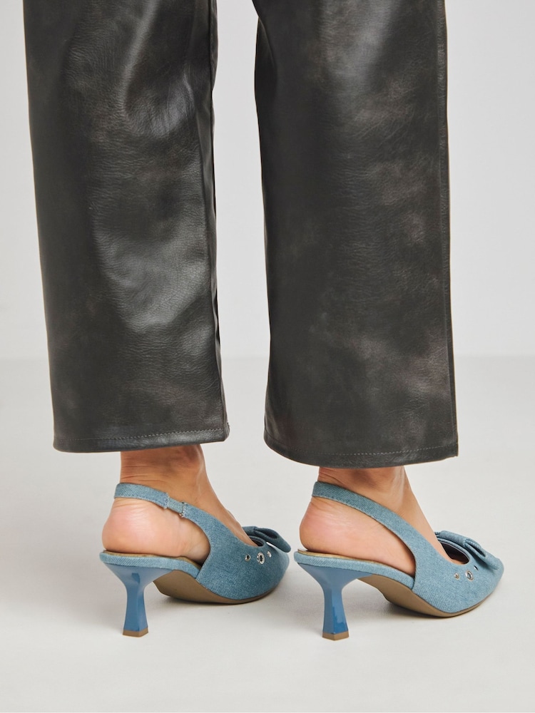 Simply Be Simply Be posebno široki čevlji iz denima z očesnimi detajli Slingback - Slika 2 iz 4 Simply Be Simply Be posebno široki čevlji iz denima z očesnimi detajli Slingback - Slika 2 iz 4