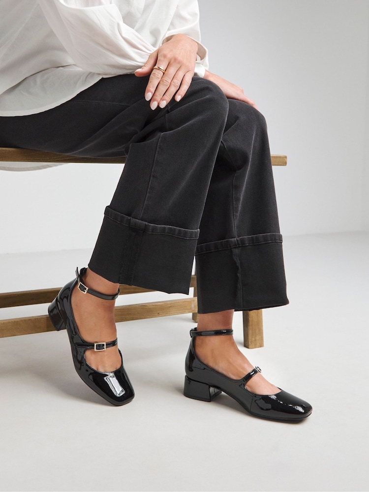 Simply Be Mary Jane Ankle Strap Block čevlji z visoko peto čevlji In širok kroj - Slika 2 iz 4 Simply Be Mary Jane Ankle Strap Block čevlji z visoko peto čevlji In širok kroj - Slika 2 iz 4