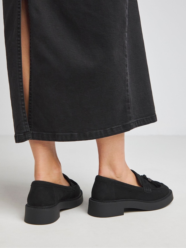 Simply Be Black Tassle Chunky Loafers In Wide Fit - Image 2 of 4