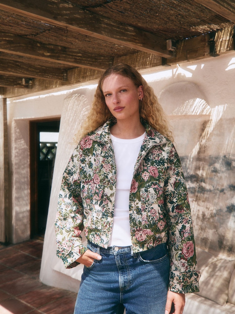 Tapestry Floral Zip Through Jacket - Image 2 of 9 Tapestry Floral Zip Through Jacket - Image 2 of 9