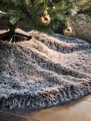Grey Collection Luxe Faux Tree Skirt - Image 4 of 4