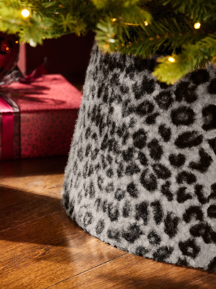 Grey Leopard Print Borg Christmas Tree Skirt - Image 2 of 4