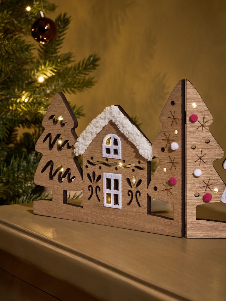 Wood Light Up House Christmas Scene - Image 2 of 5