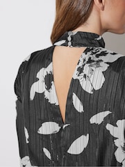 Star by Julien MacDonald Black Floral Dress - Image 5 of 6