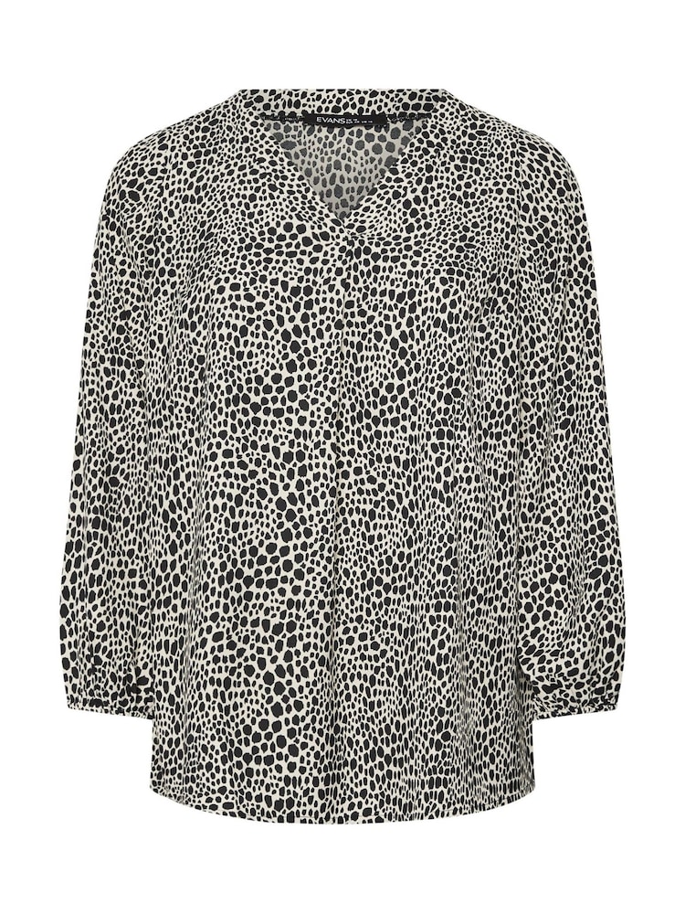 Evans Black/ White Pleated Swing Blouses - Image 5 of 5
