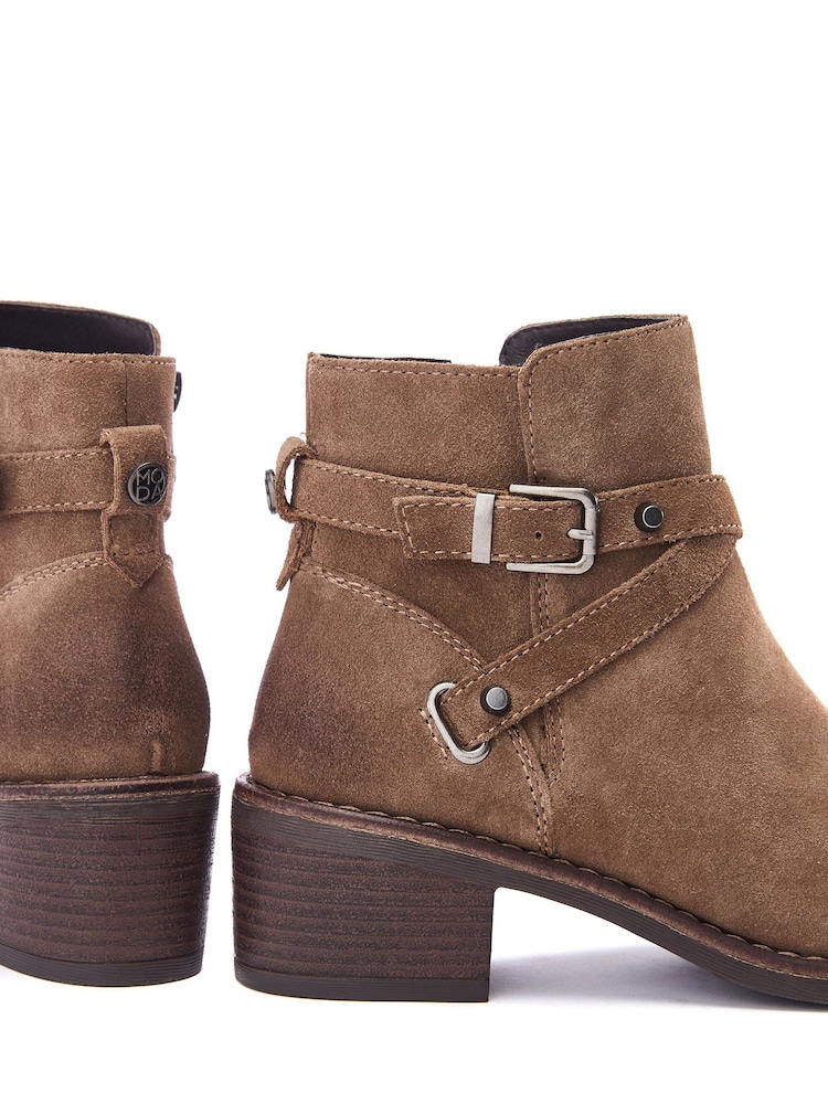 Moda In Pelle Orlena Cross Jodper Strap Ankle Boots - Image 4 of 4