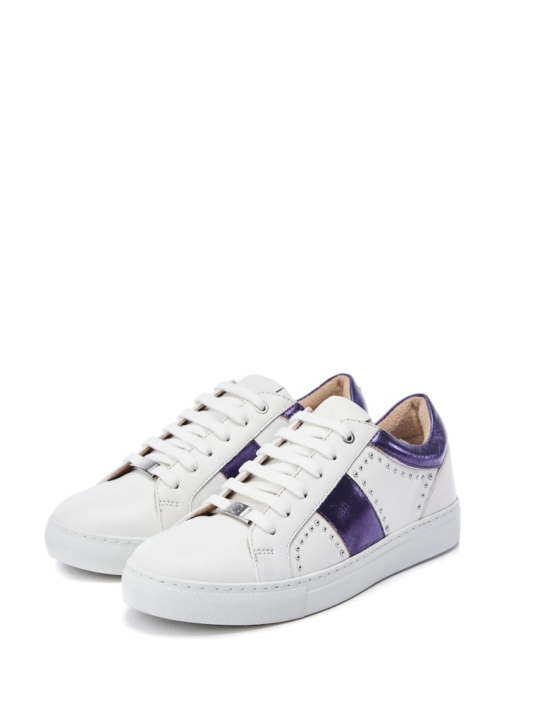 Moda in Pelle Bethel Stripe Panel Flat Sole Leather White Trainers - Image 2 of 4