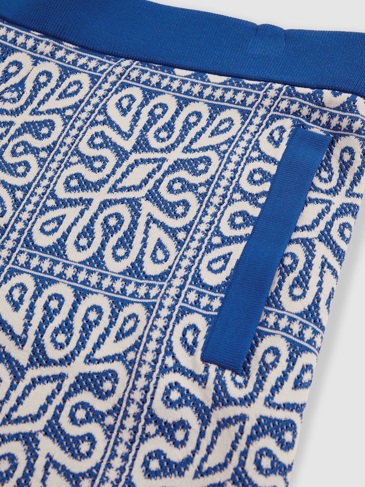 Reiss Blue/White Redhill Tile Pattern Knit Shorts - Image 5 of 5