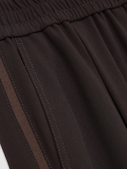 Reiss Chocolate Brown Remi Elasticated Side Stripe Wide Leg Trousers - Image 6 of 6