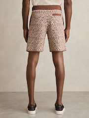 Reiss Brown/White Redhill Tile Pattern Knit Shorts - Image 5 of 6